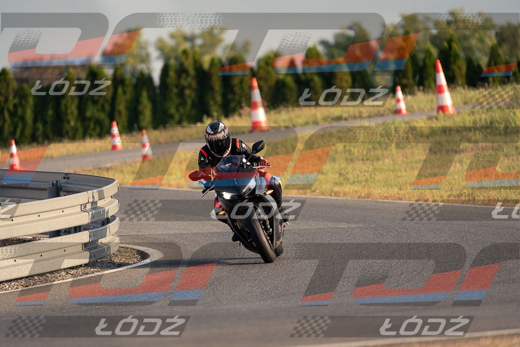 26.09.12 TM-4024.jpg