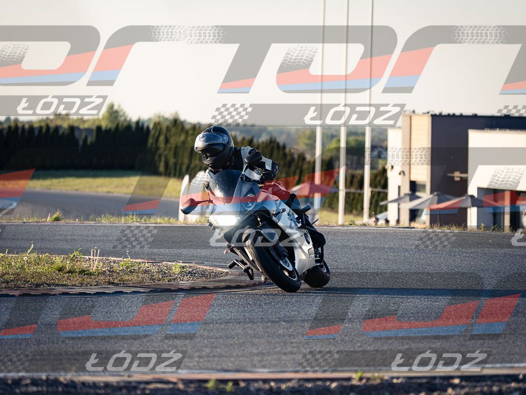 26.05.02 TM-2814.jpg