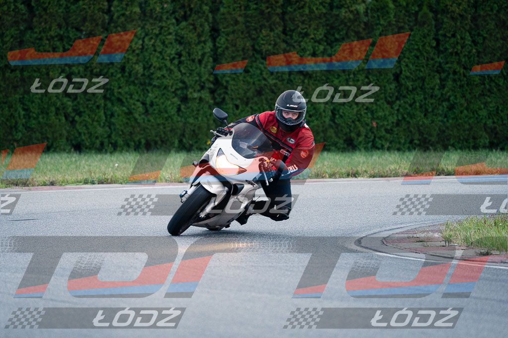 26.09.03 TM-1376.jpg