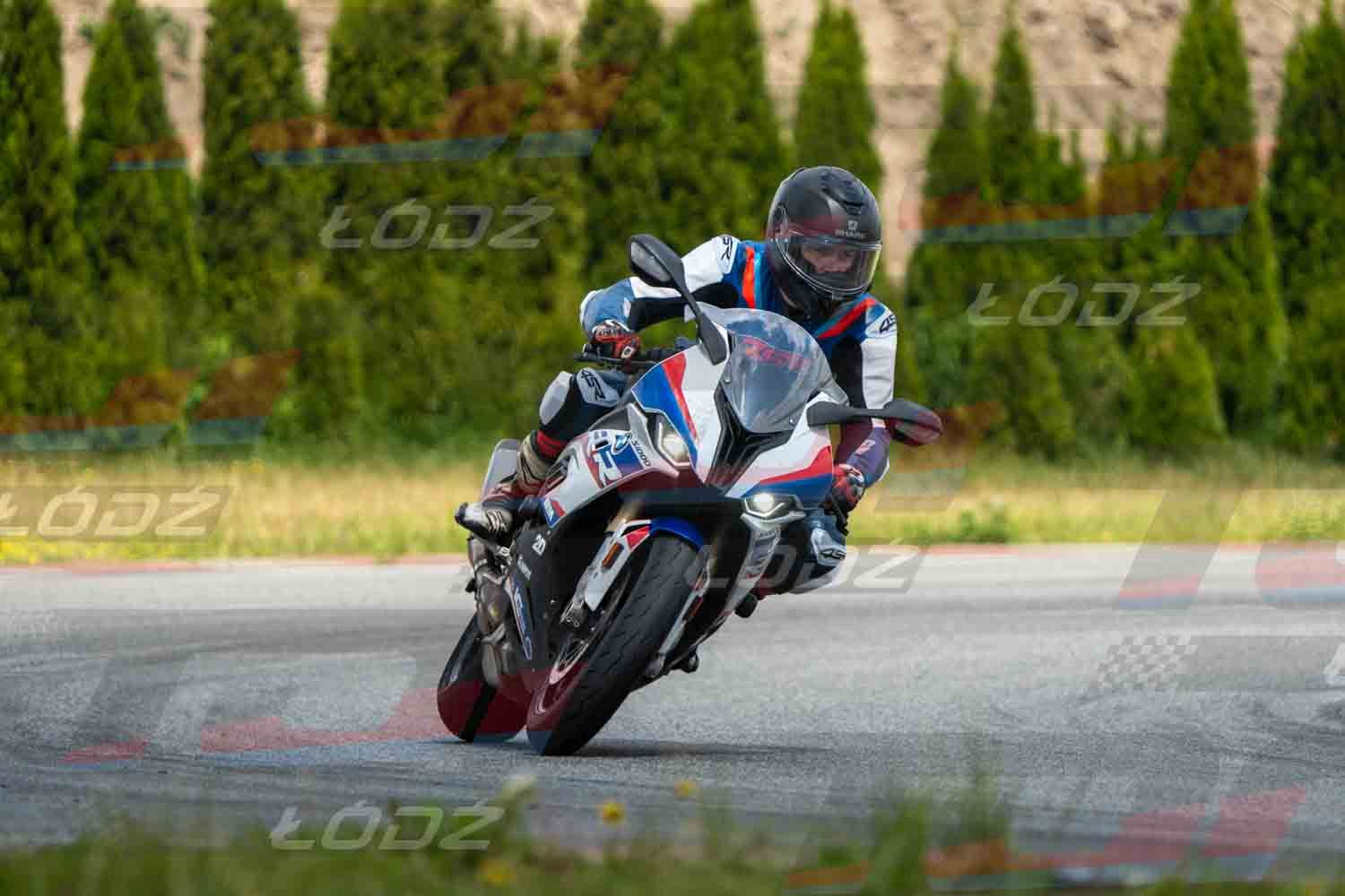 010626TDmoto-22.jpg
