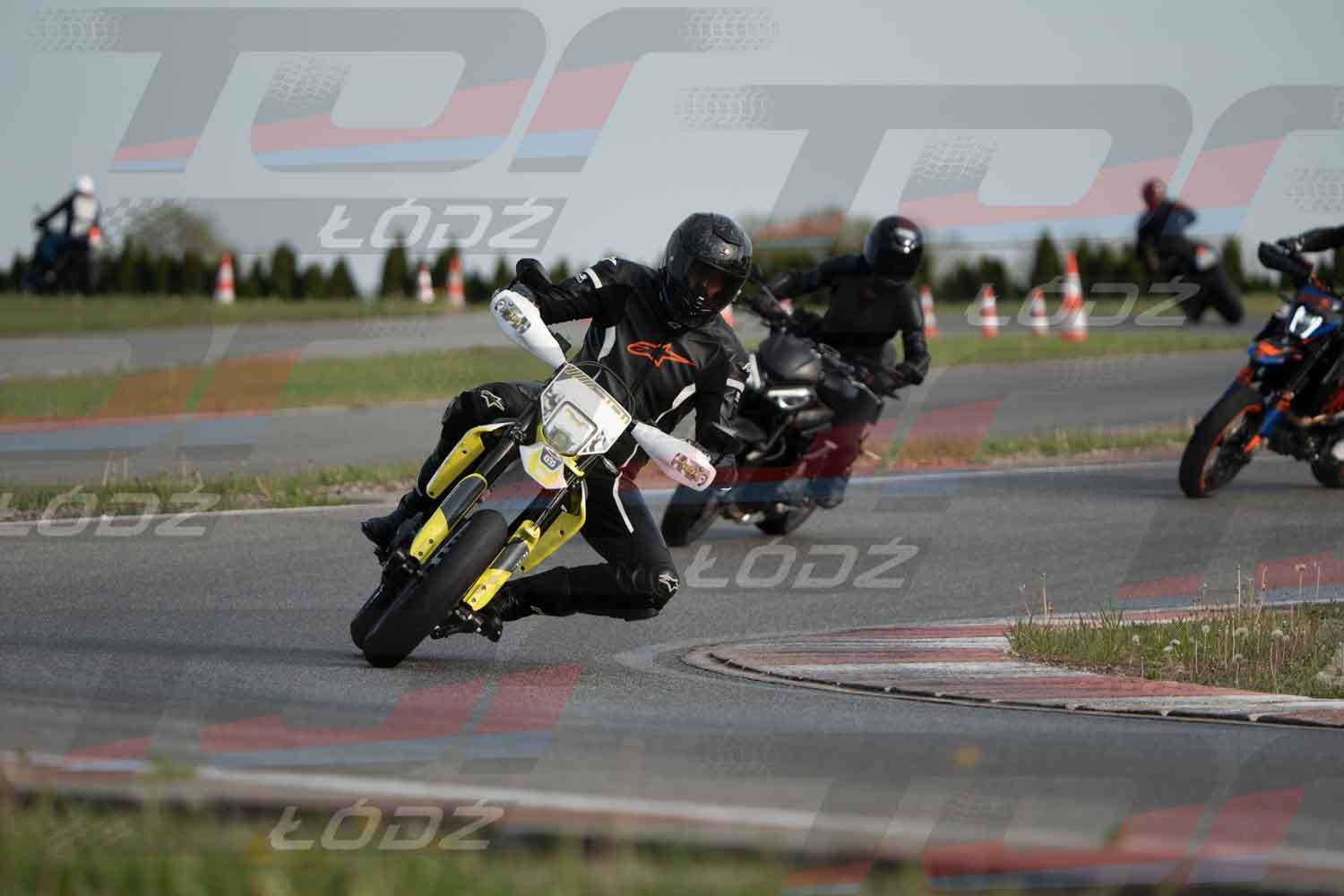 040526trackday-34.jpg