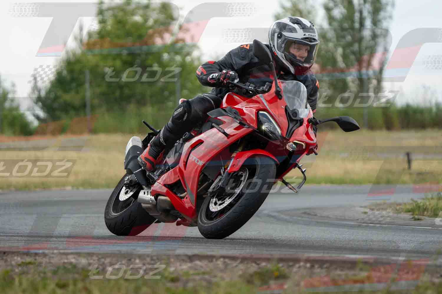 010626TDmoto-92.jpg