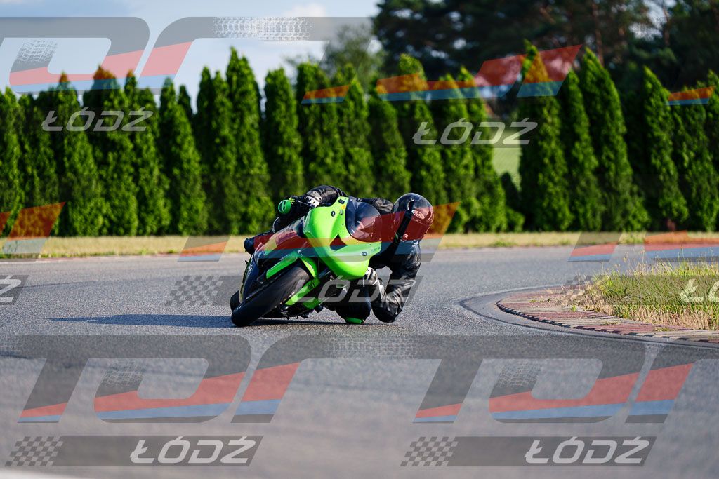 25.06.20 TM-2578.jpg