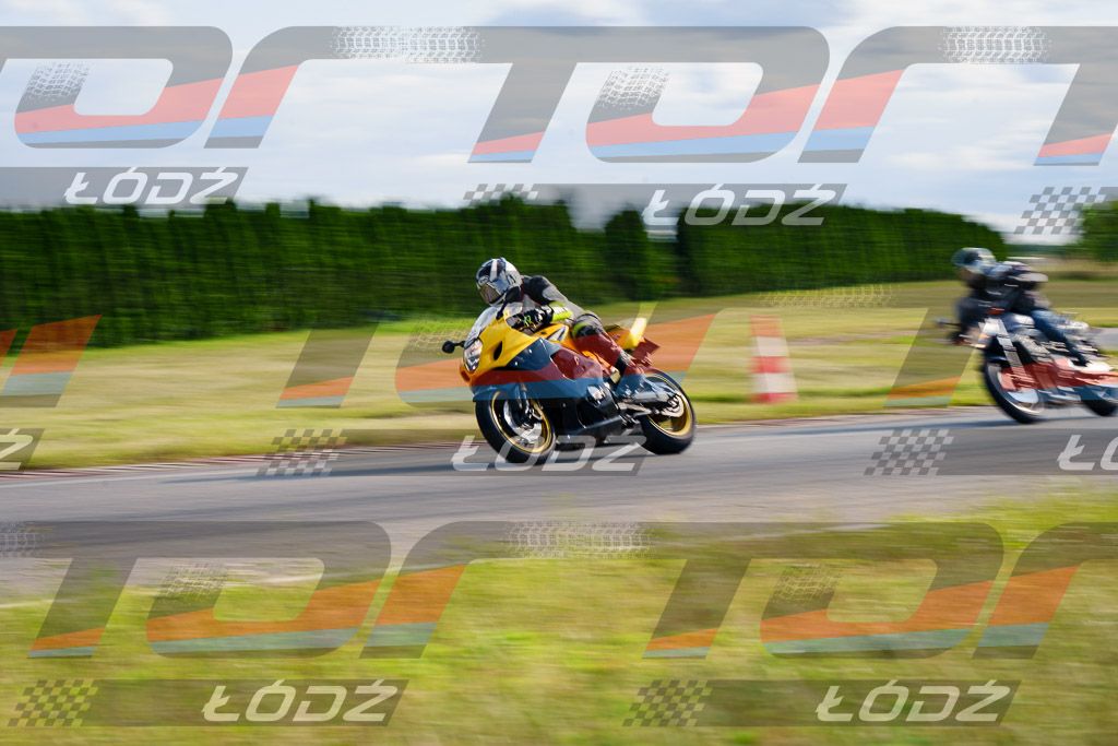 25.06.20 TM-2124.jpg
