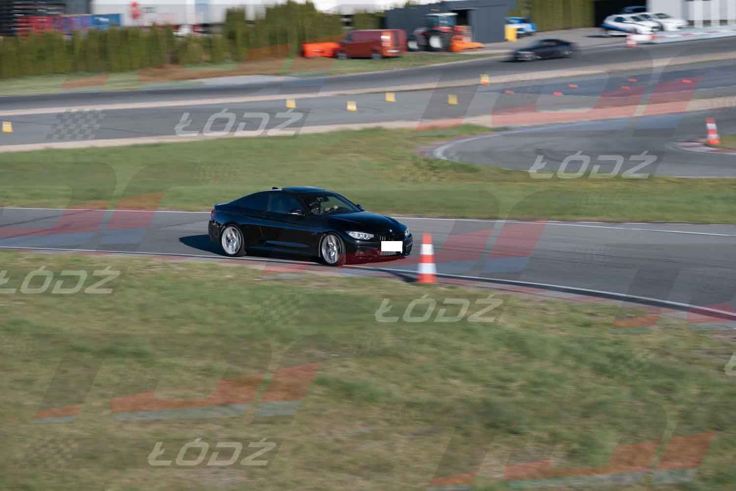 010526TDauto-214.jpg
