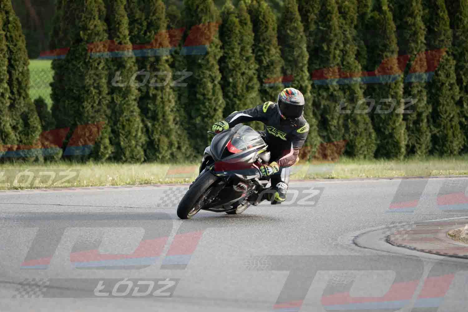 040526trackday-239.jpg