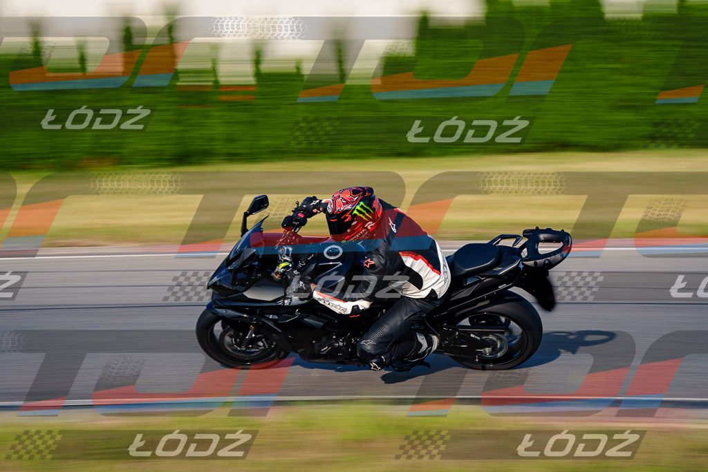 25.06.20 TM-3392.jpg