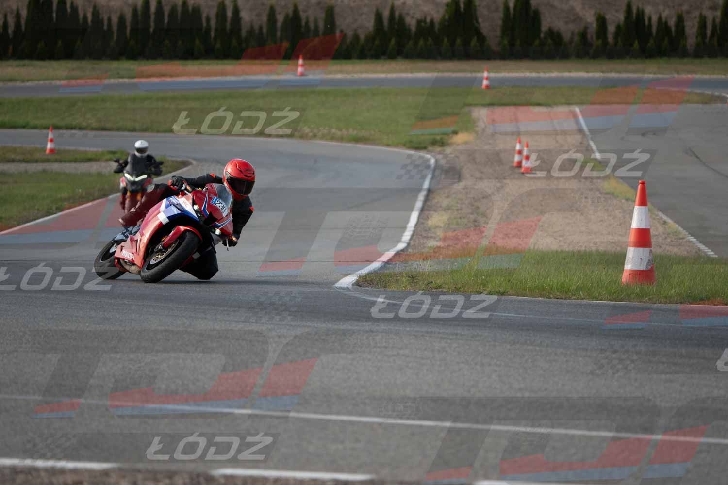 040526trackday-175.jpg