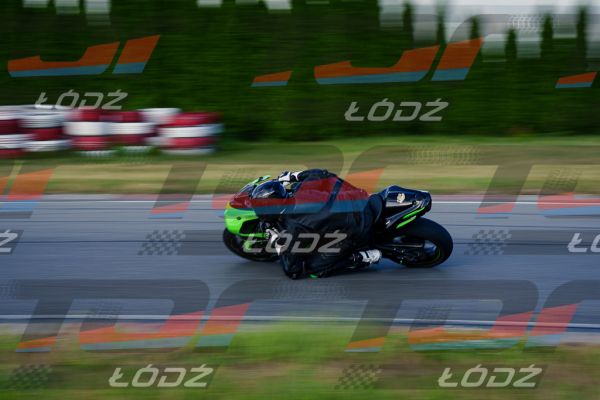25.06.20 TM-3907.jpg