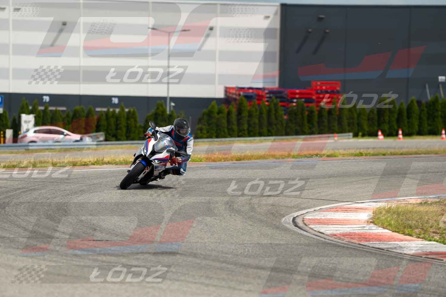 010626TDmoto-184.jpg