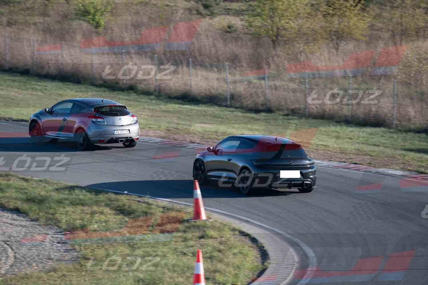 010526TDauto-223.jpg