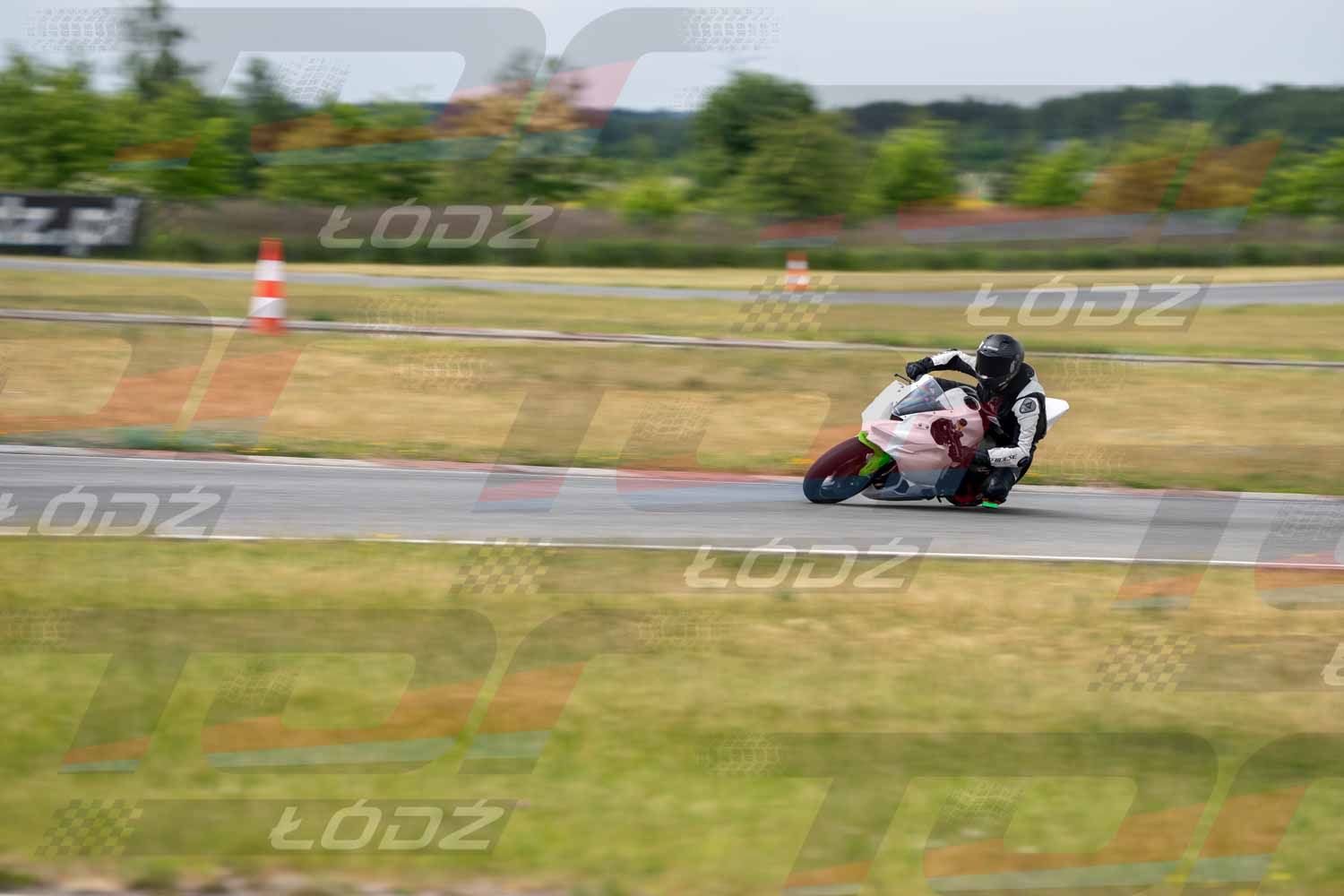 010626TDmoto-202.jpg