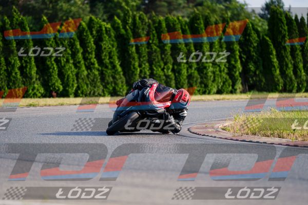 25.06.20 TM-2447.jpg