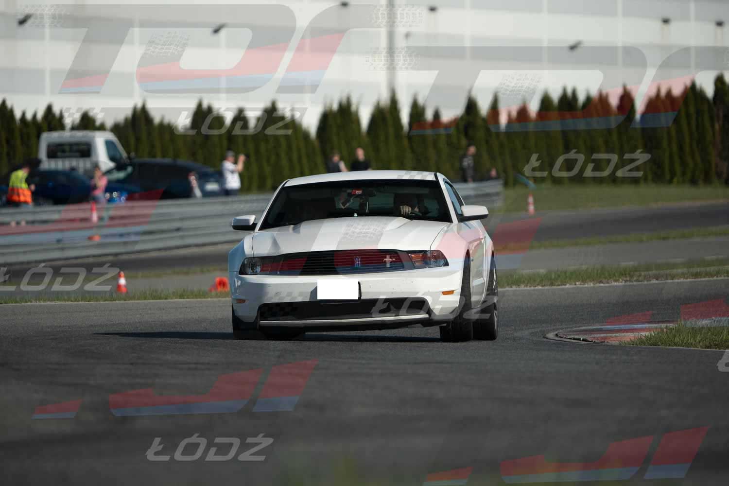 010526TDauto-44.jpg