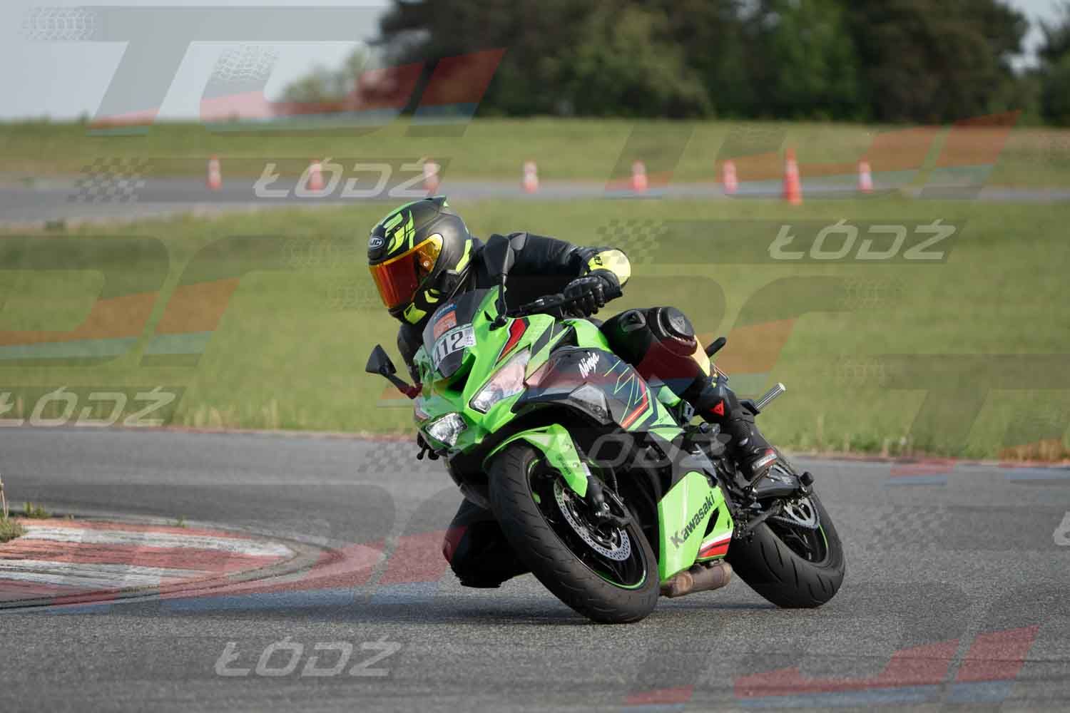 040526trackday-54.jpg