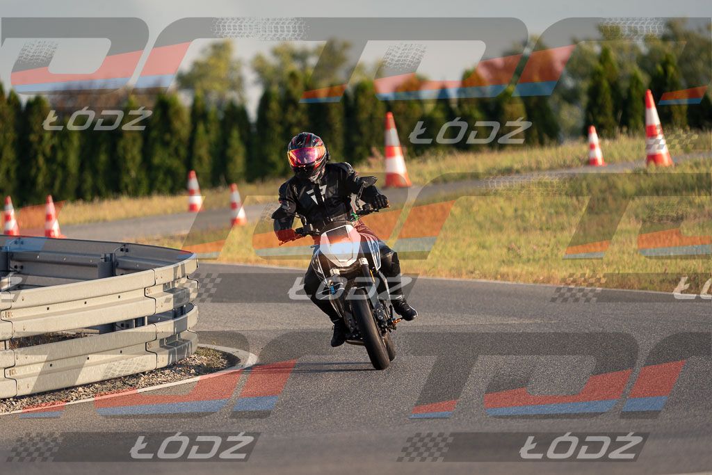 26.09.12 TM-4026.jpg
