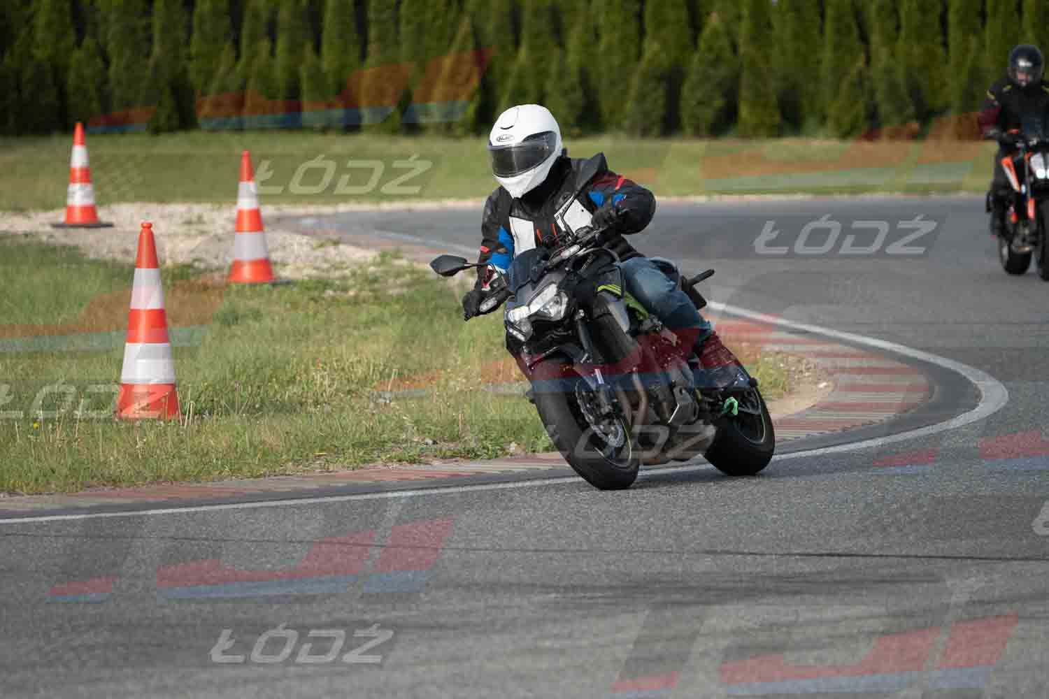 040526trackday-55.jpg