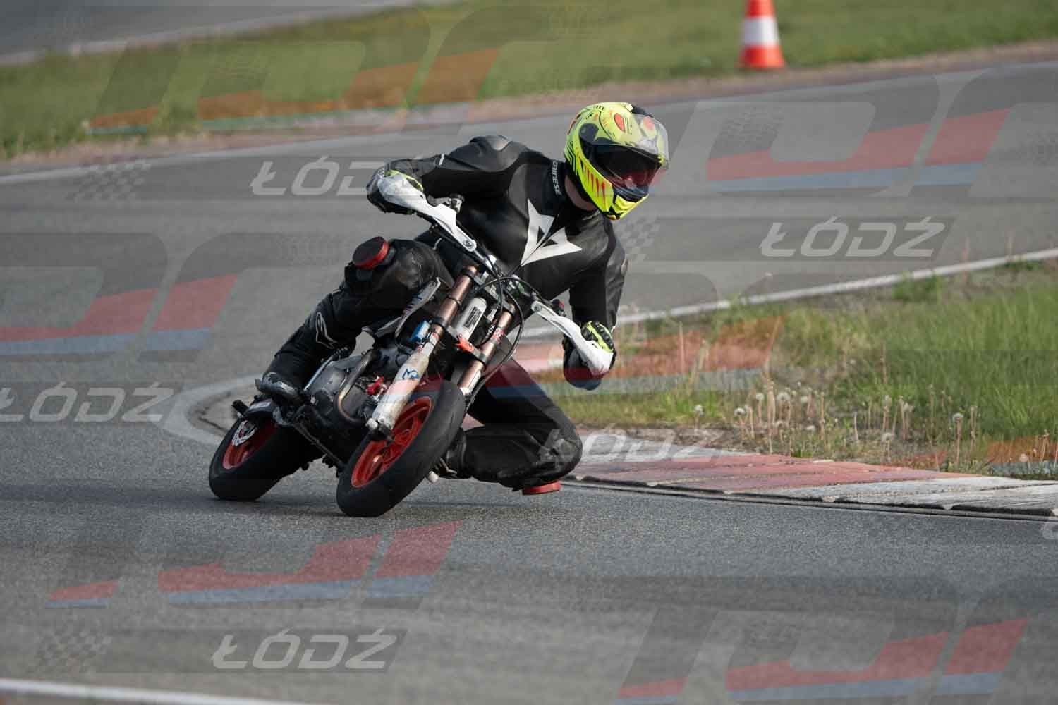 040526trackday-8.jpg