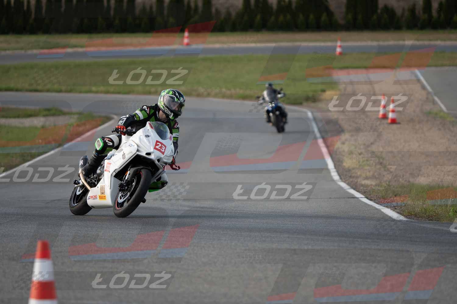 040526trackday-186.jpg