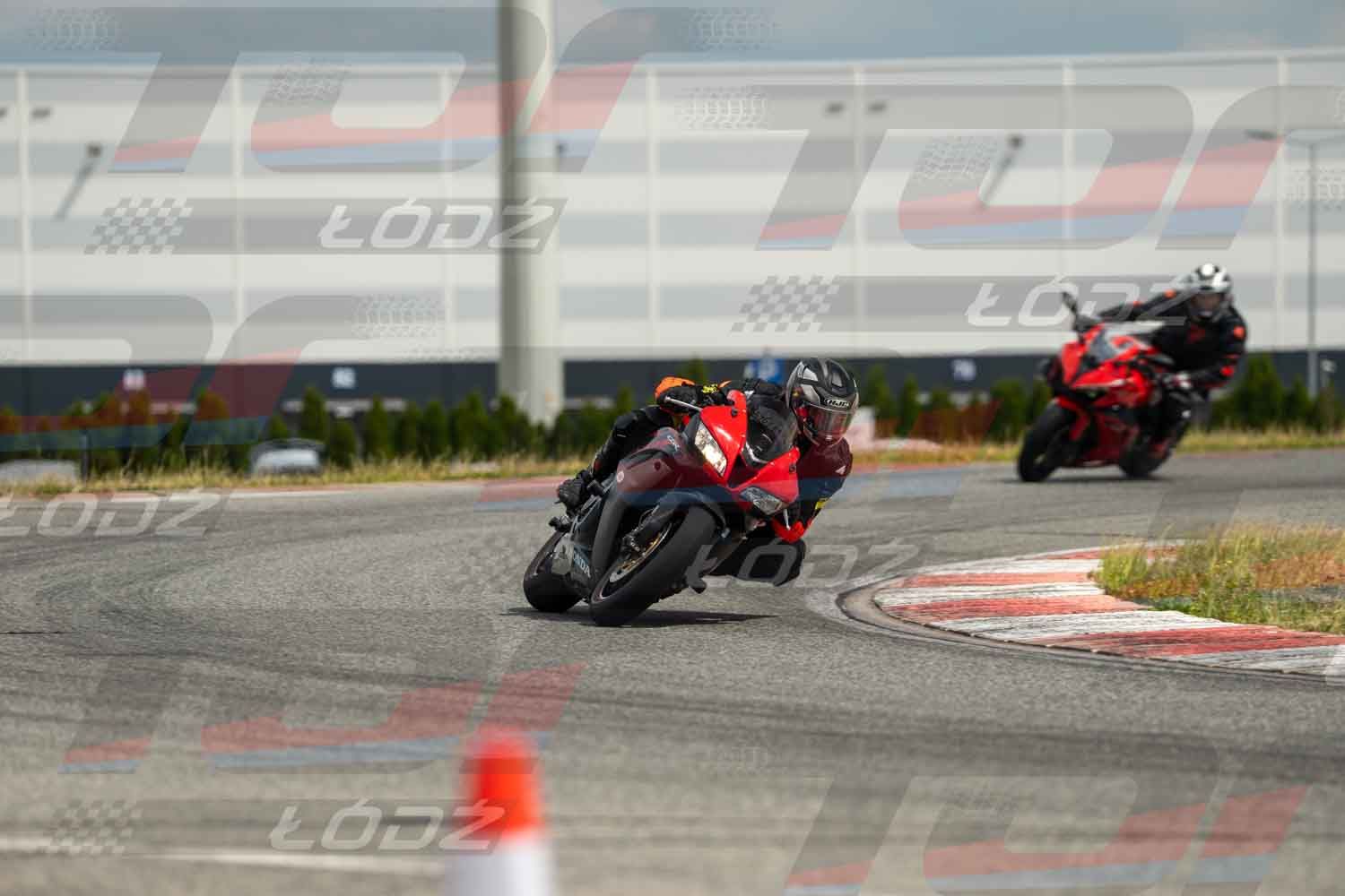 010626TDmoto-191.jpg
