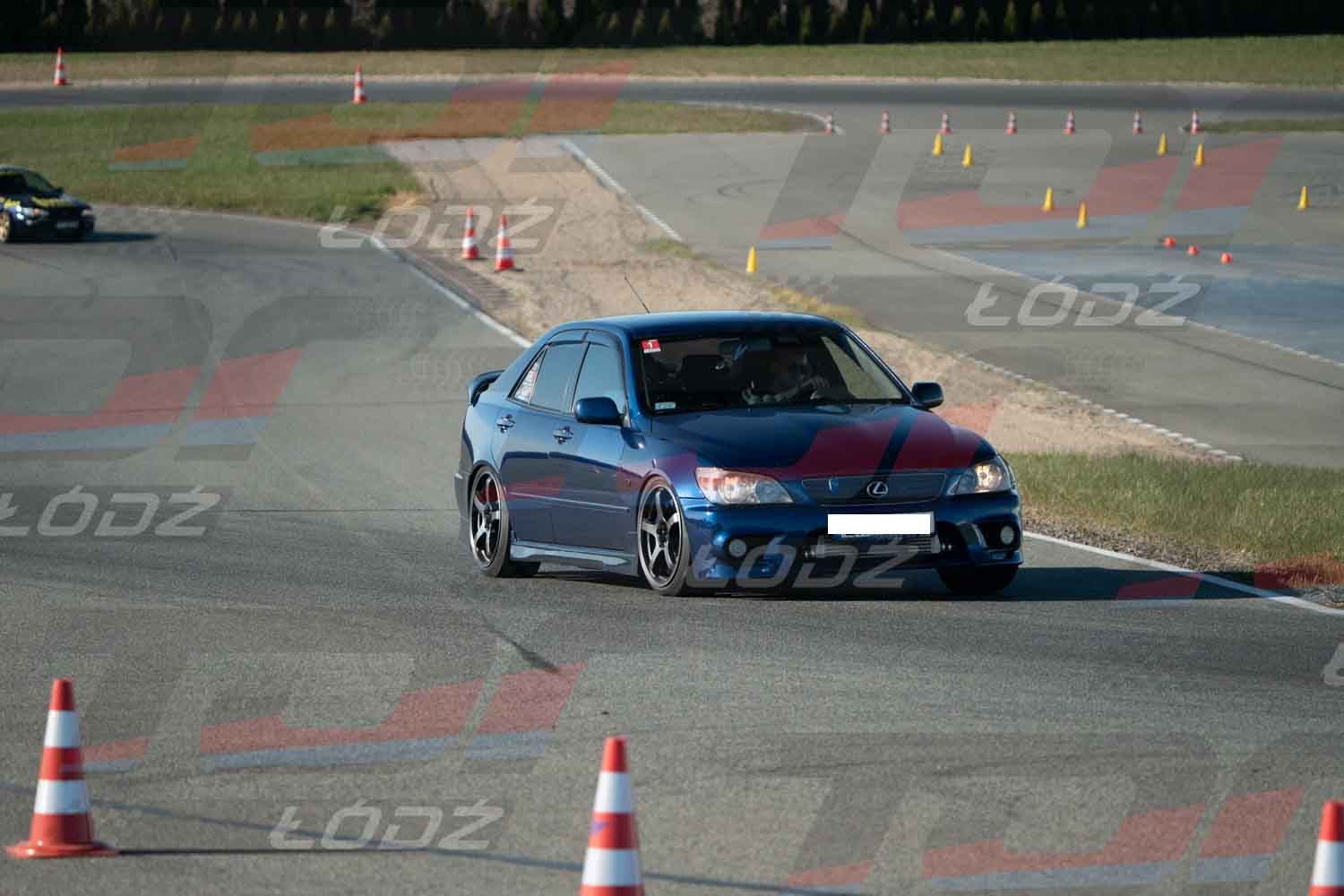 010526TDauto-100.jpg