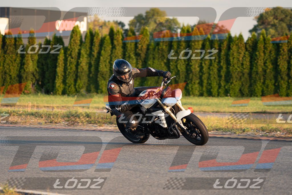 26.09.12 TM-4749.jpg