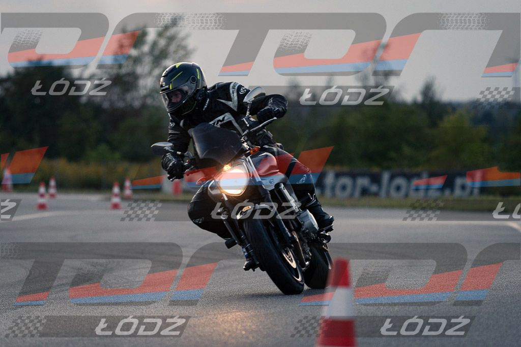 26.09.12 TM-5409.jpg