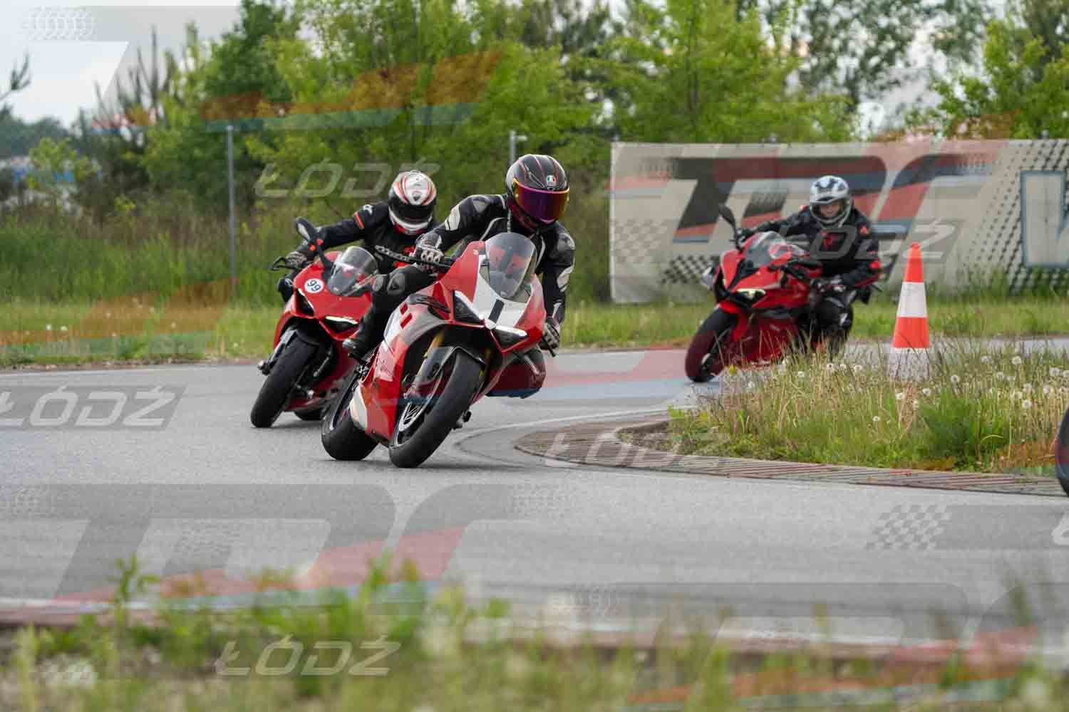 160526trackday (42 of 152).jpg