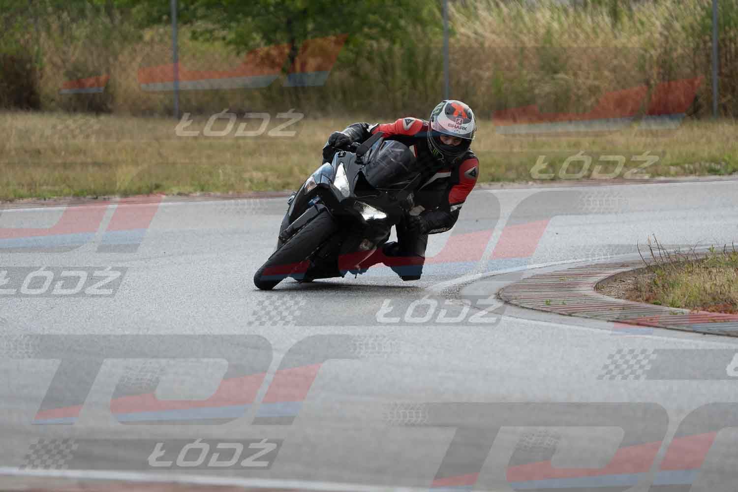 110726trackday (35 of 142).jpg
