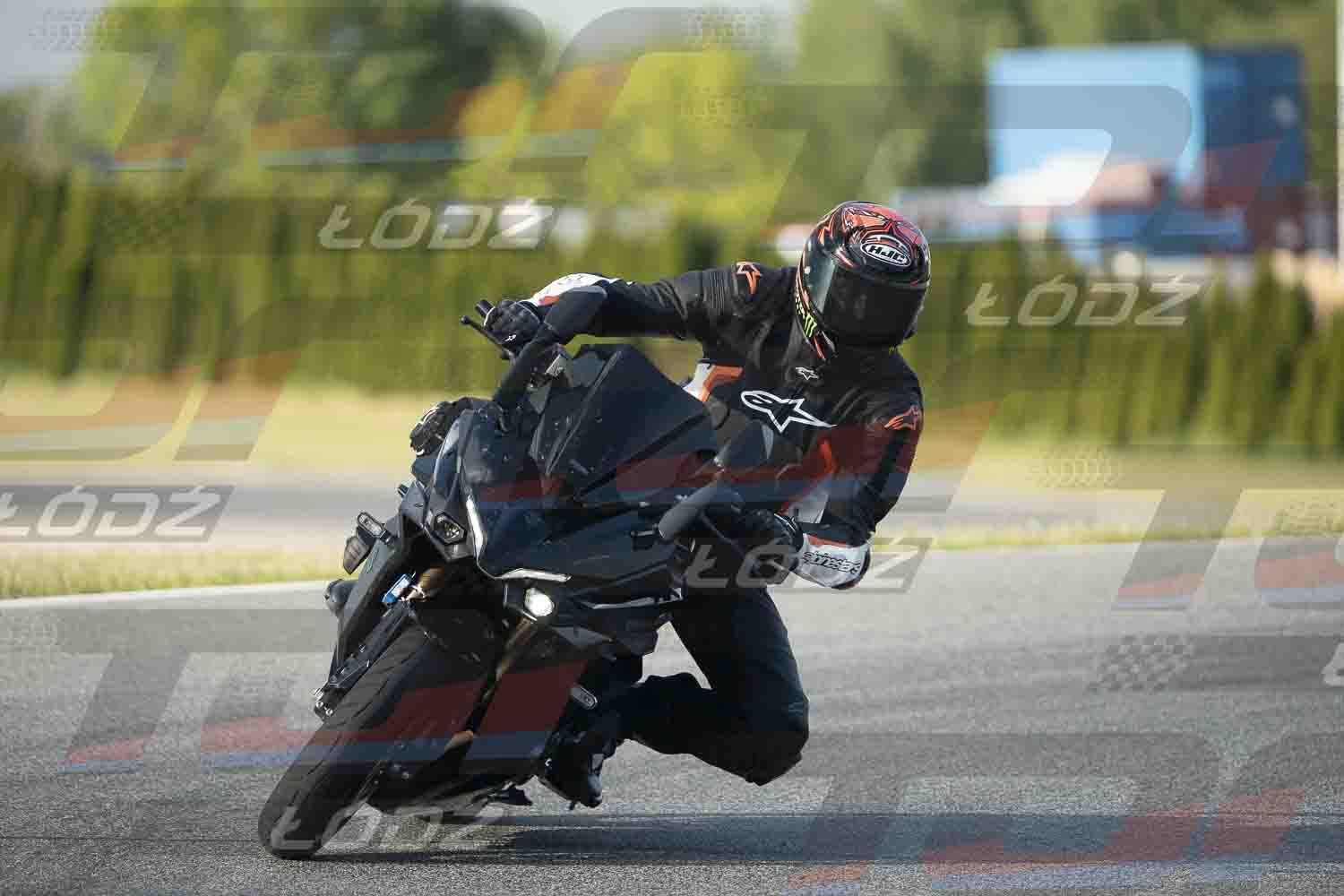 010525TDmoto (2).jpg