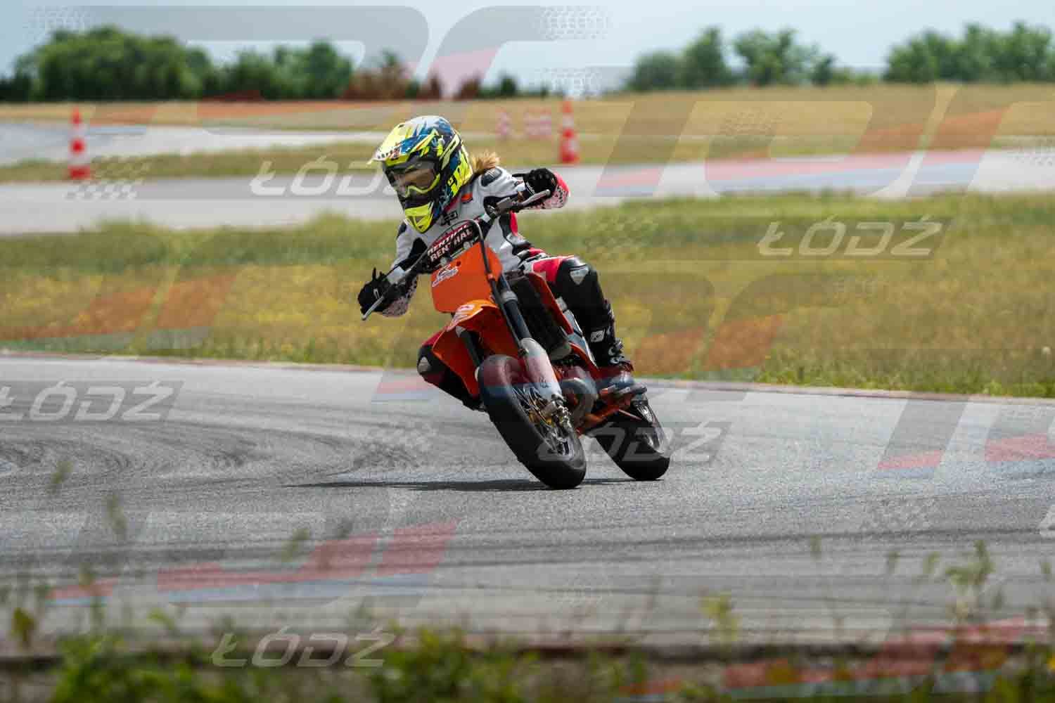 010626TDmoto-11.jpg
