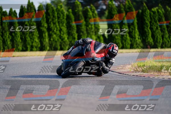 25.06.20 TM-2478.jpg