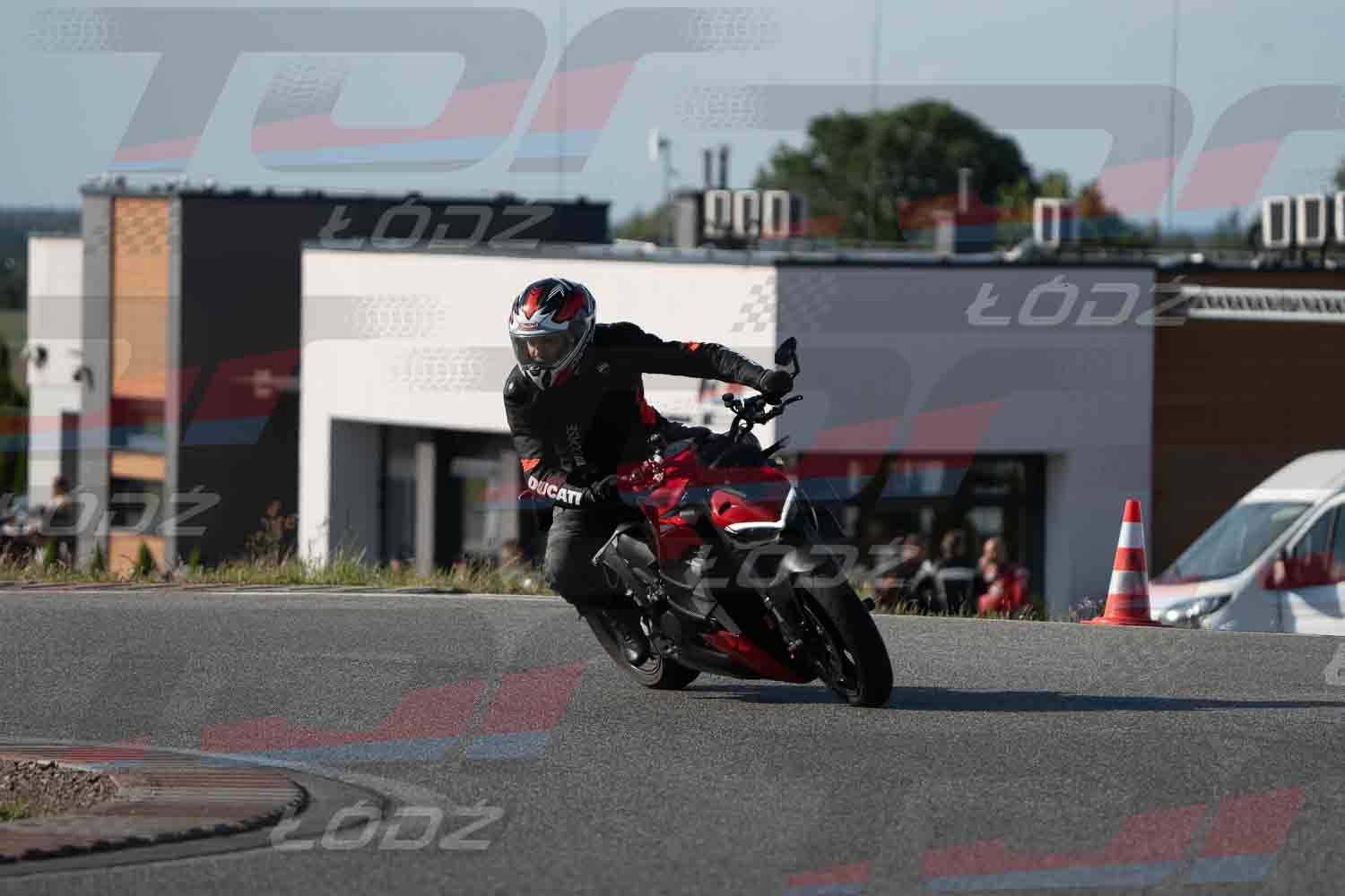 170626trackday (11 of 217).jpg