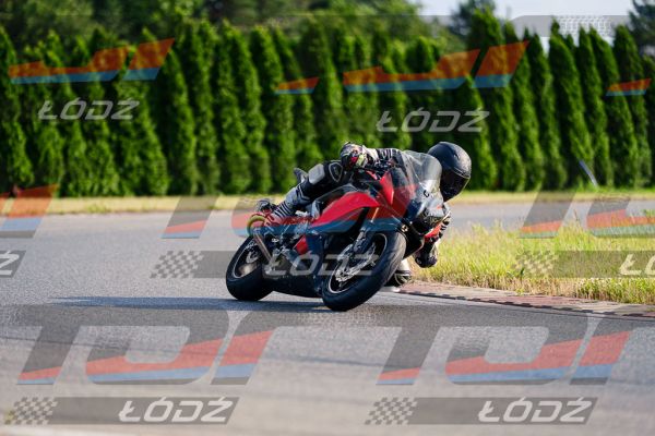 25.06.20 TM-2335.jpg