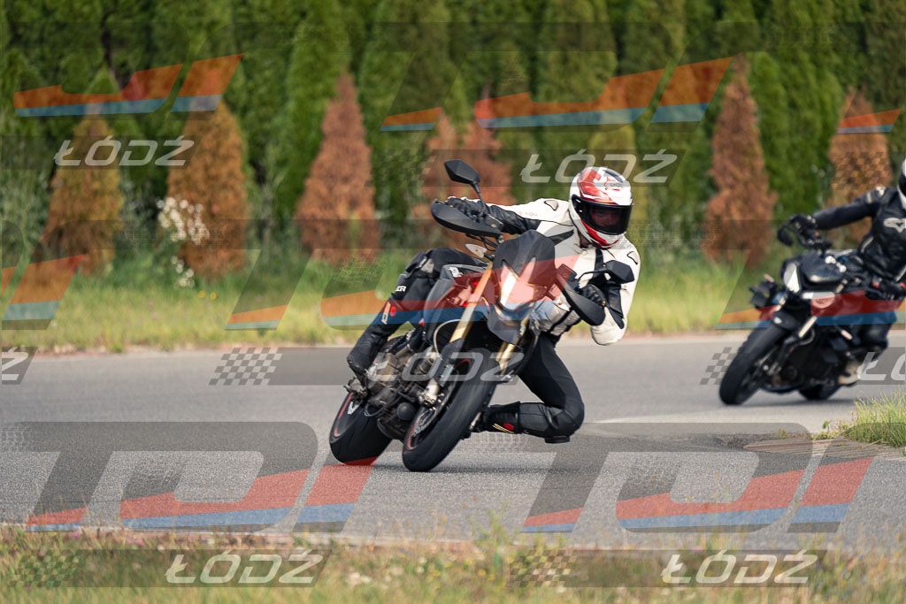 26.09.12 TM-3953.jpg