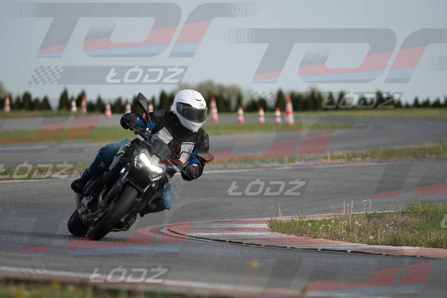 040526trackday-22.jpg