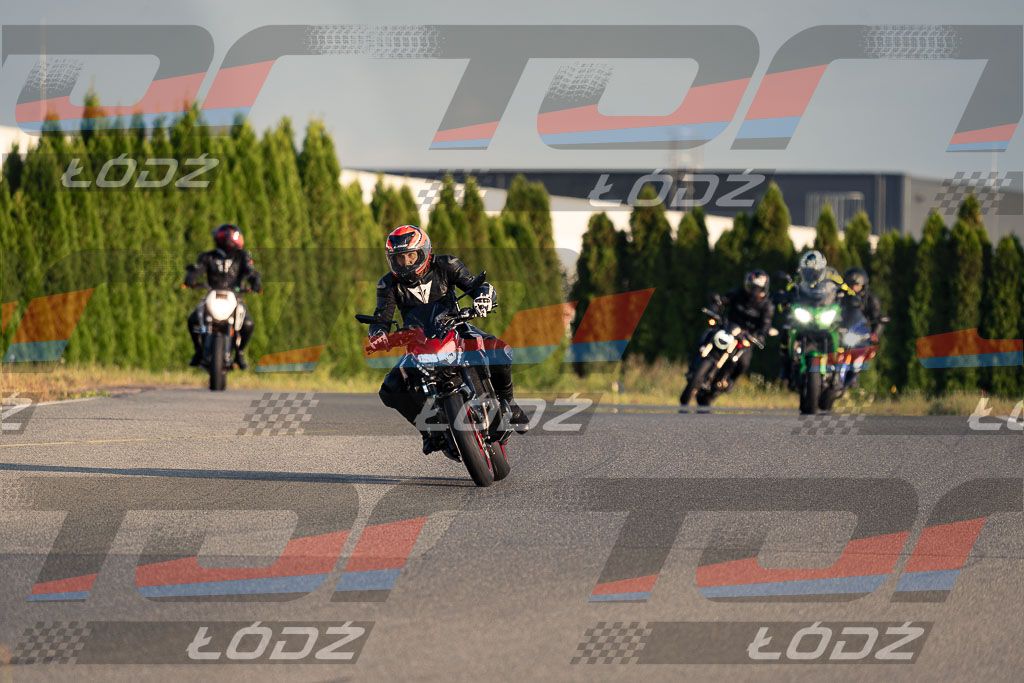 26.09.12 TM-4052.jpg