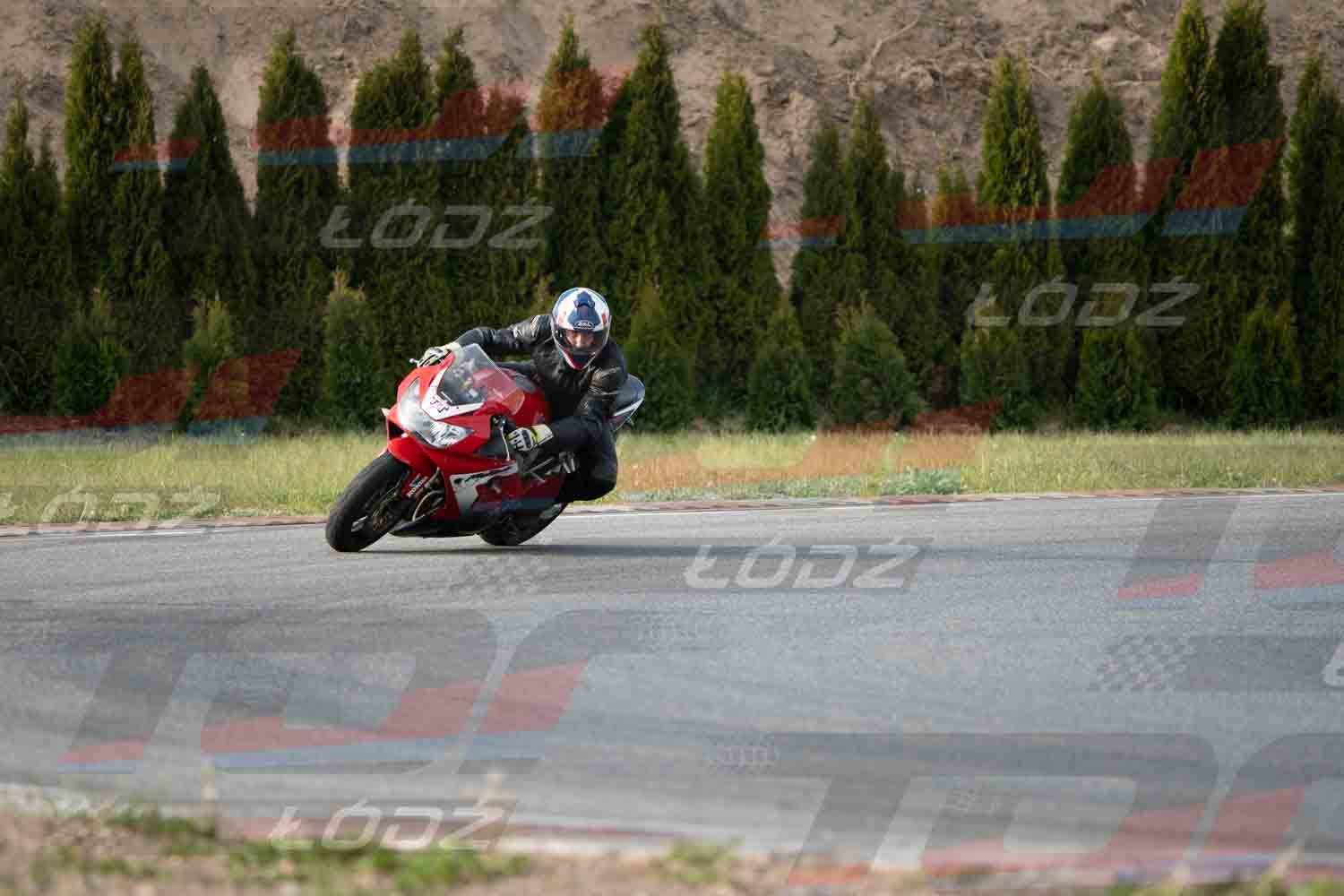 040526trackday-90.jpg