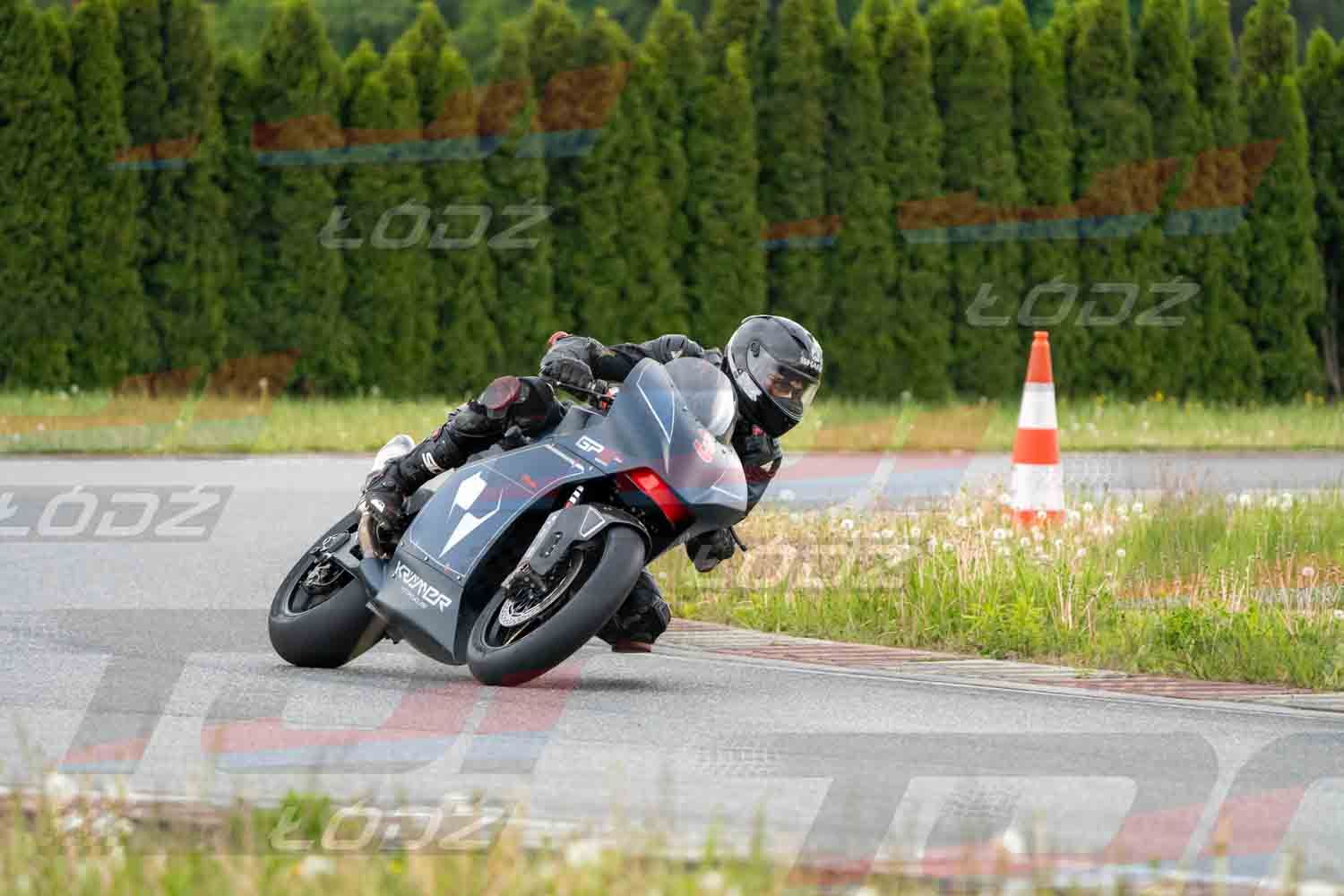 160526trackday (55 of 152).jpg