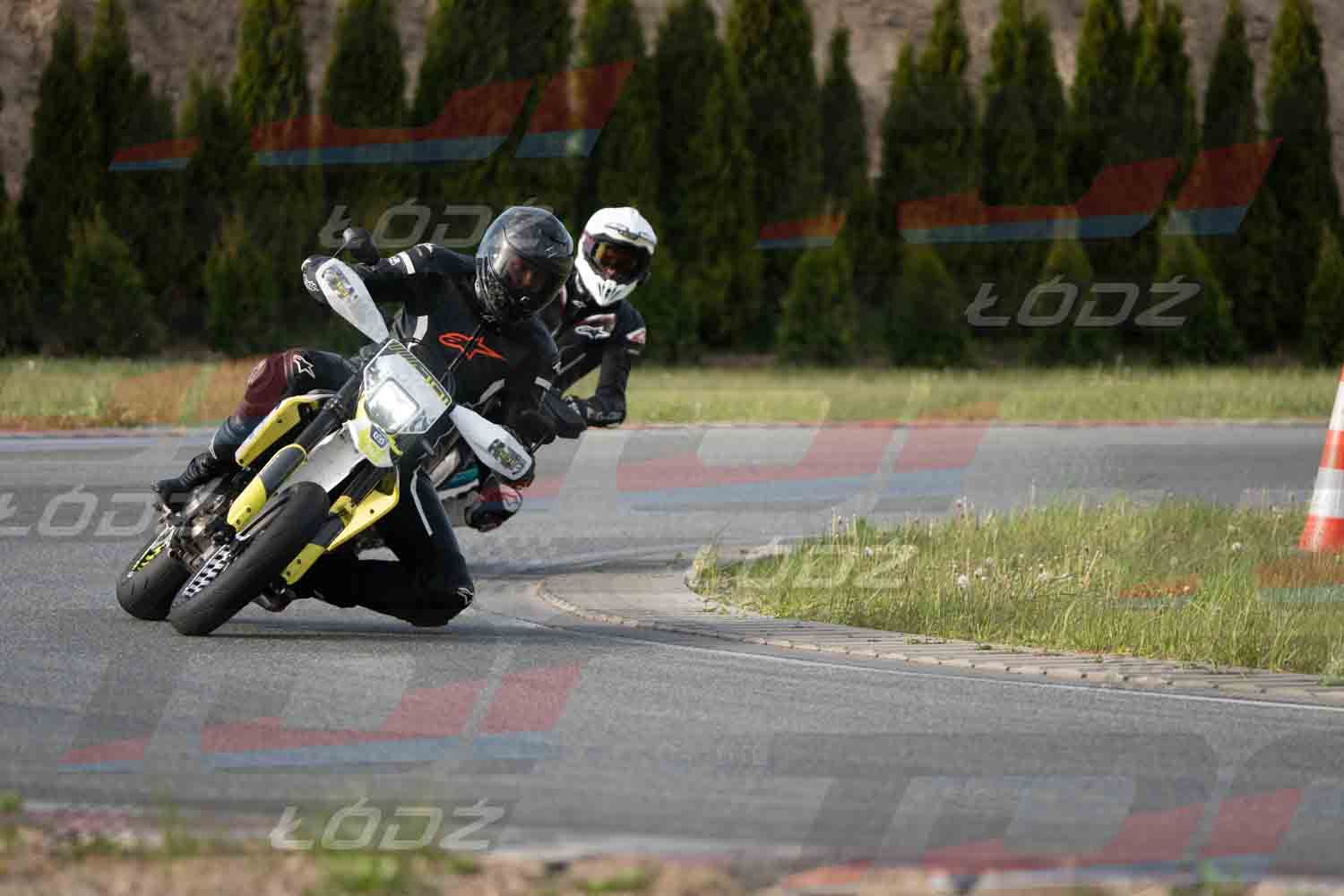 040526trackday-84.jpg