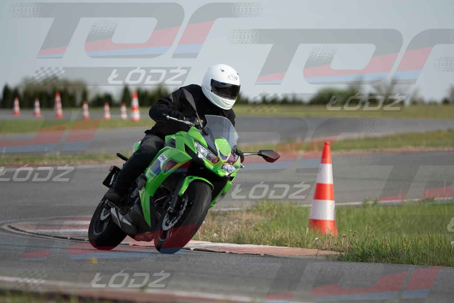 040526trackday-45.jpg