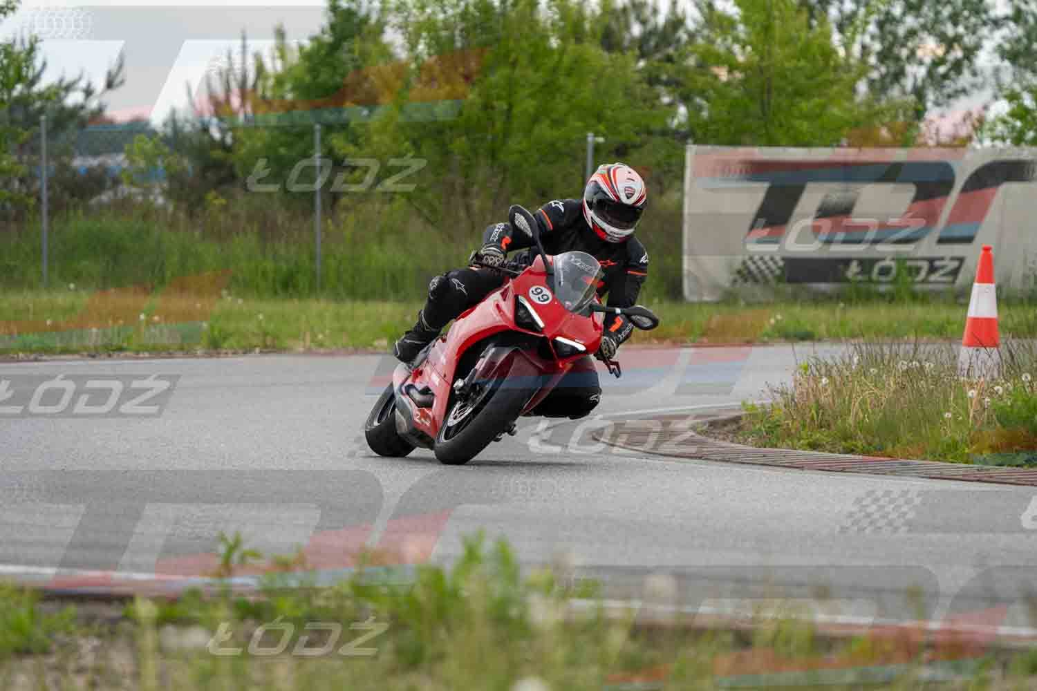160526trackday (47 of 152).jpg