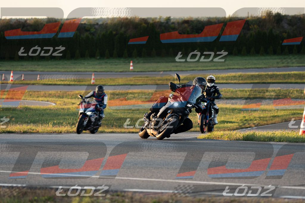 26.09.06 TM-2991.jpg