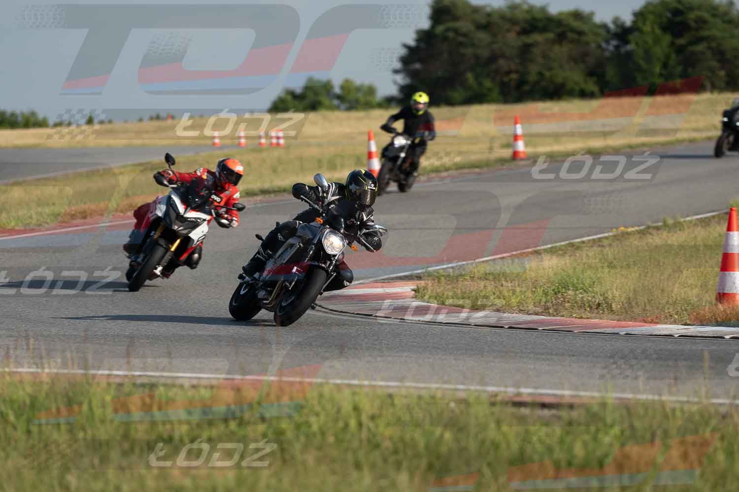 170626trackday (179 of 217).jpg