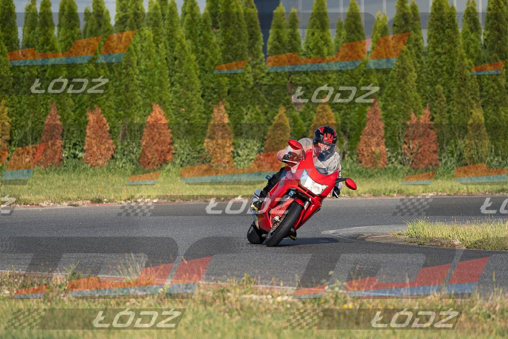 26.09.06 TM-1430.jpg