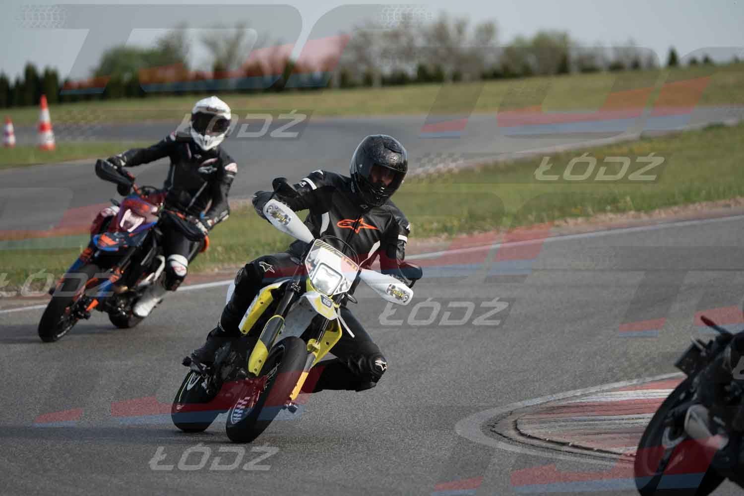 040526trackday-13.jpg