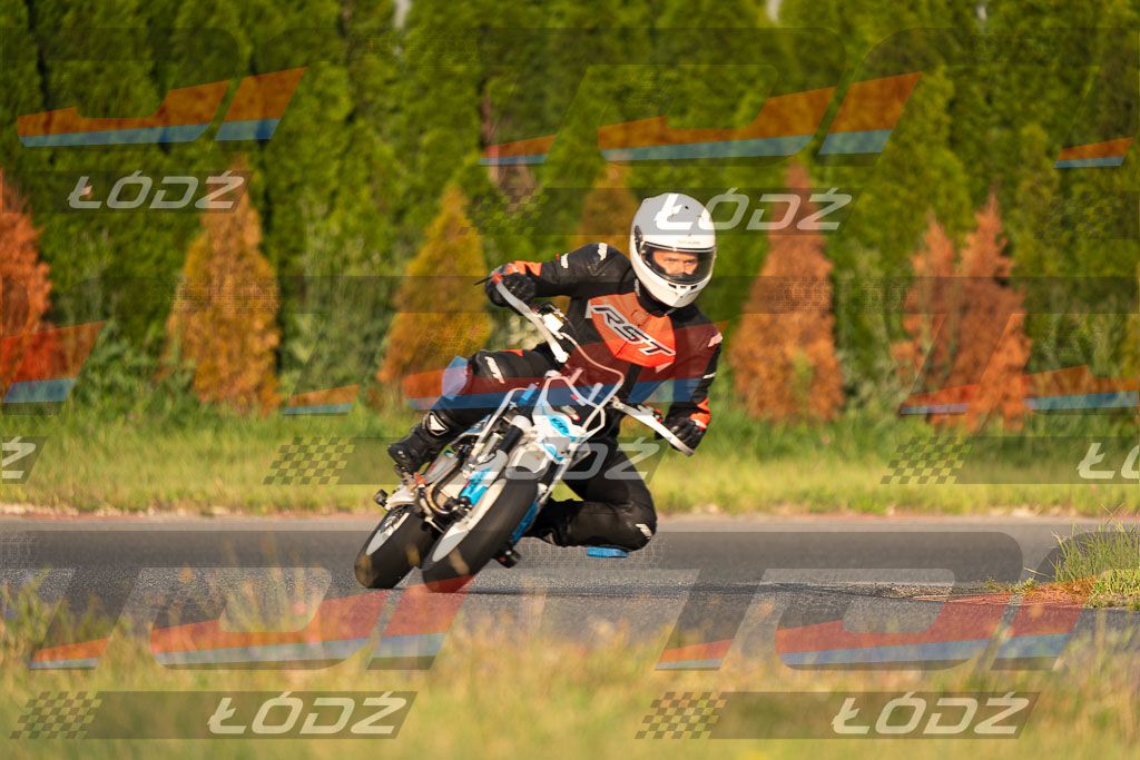 26.09.03 TM-9703.jpg