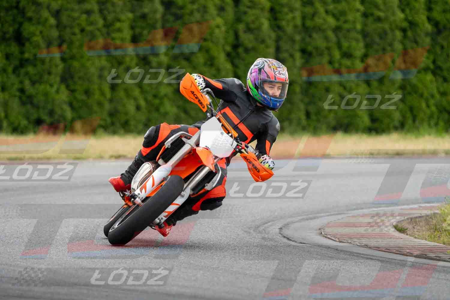 010626TDmoto-133.jpg