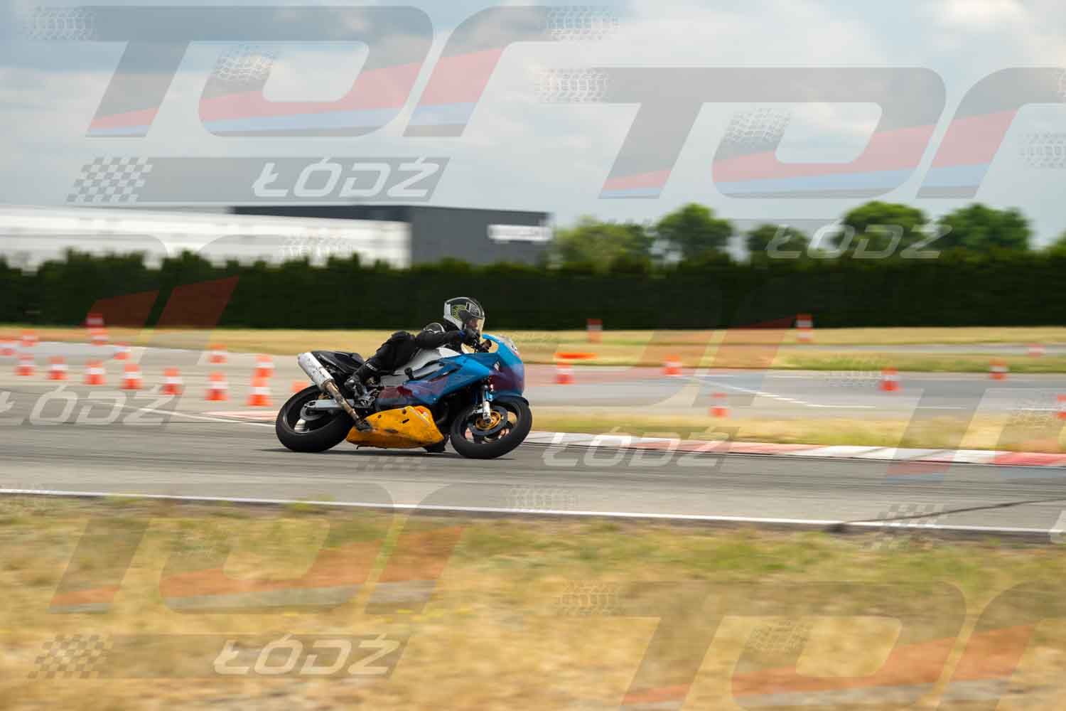 010626TDmoto-178.jpg