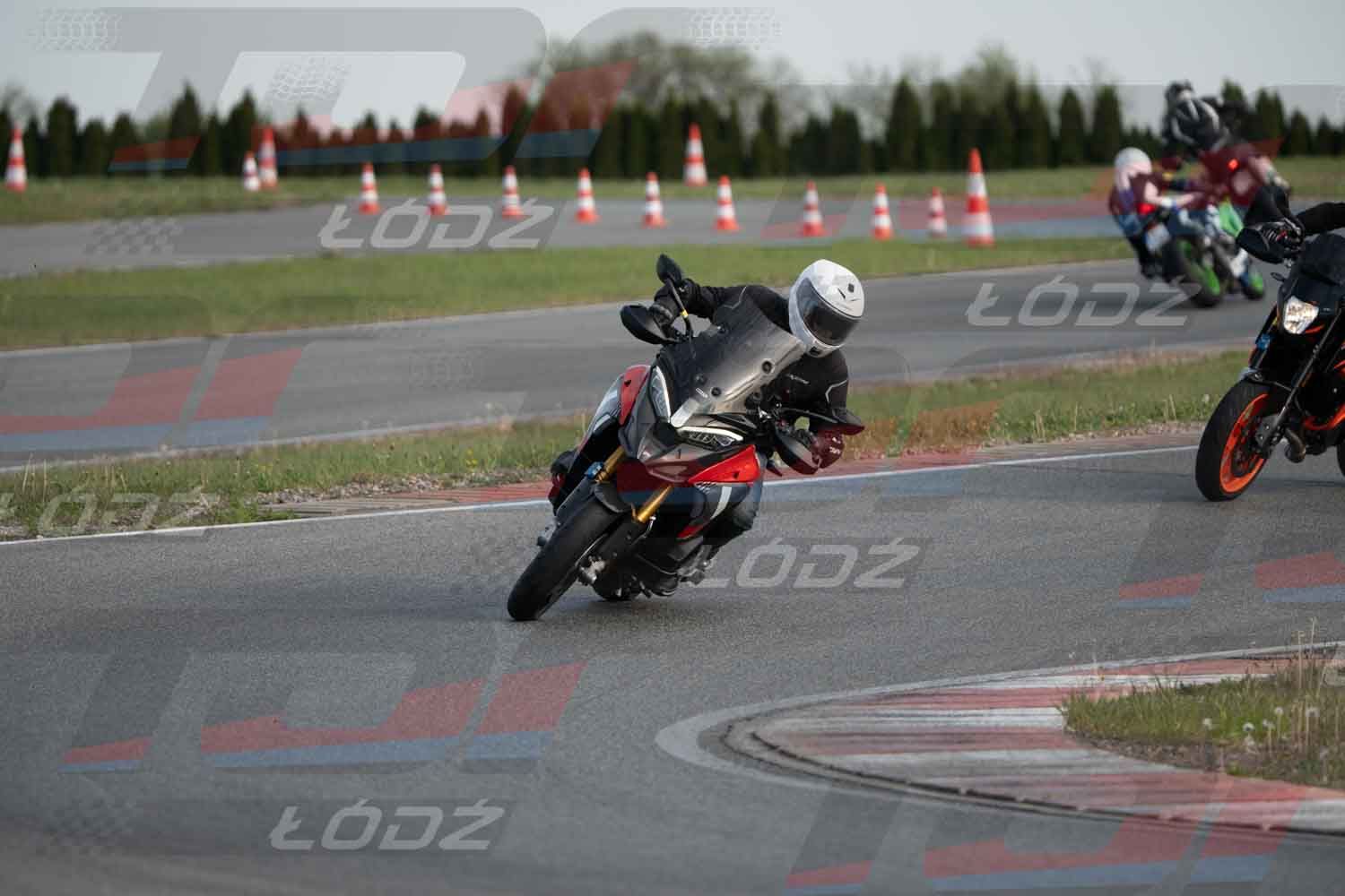 040526trackday-141.jpg